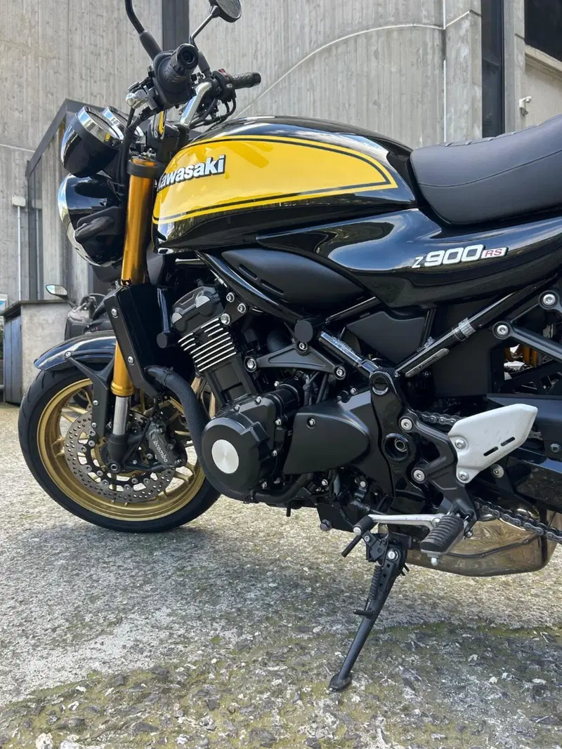 Kawasaki Z 900 RS SE (2022 - 25) (5)