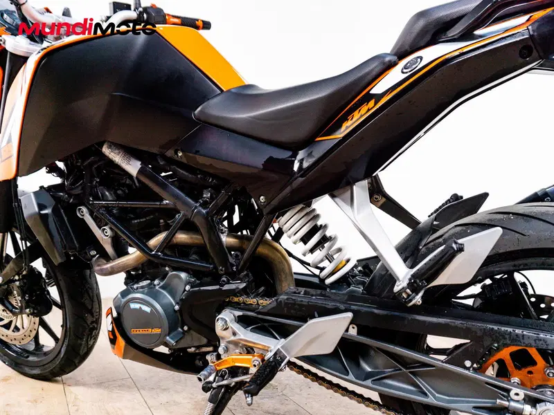 KTM 125 Duke (2021 - 23) (10)