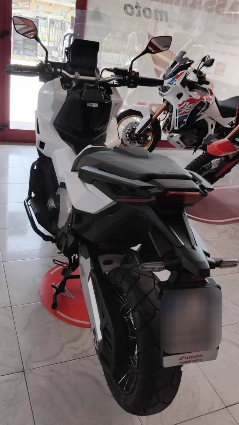Honda X-ADV 750 (2025 - 26) (5)