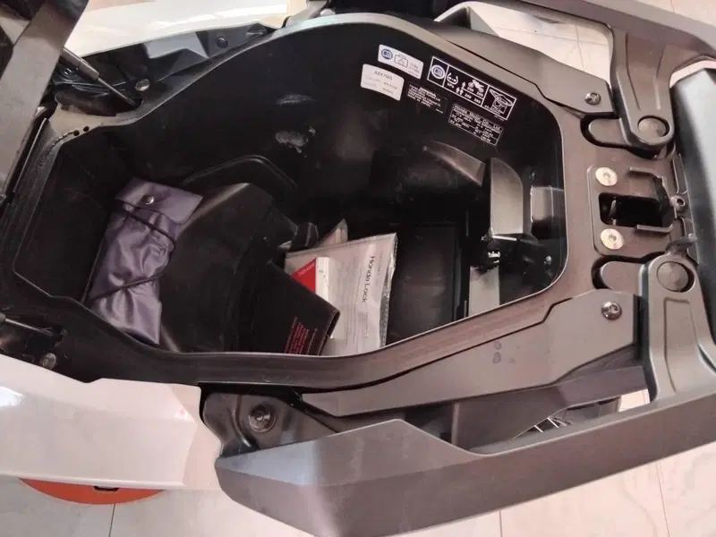 Honda X-ADV 750 (2025 - 26) (6)