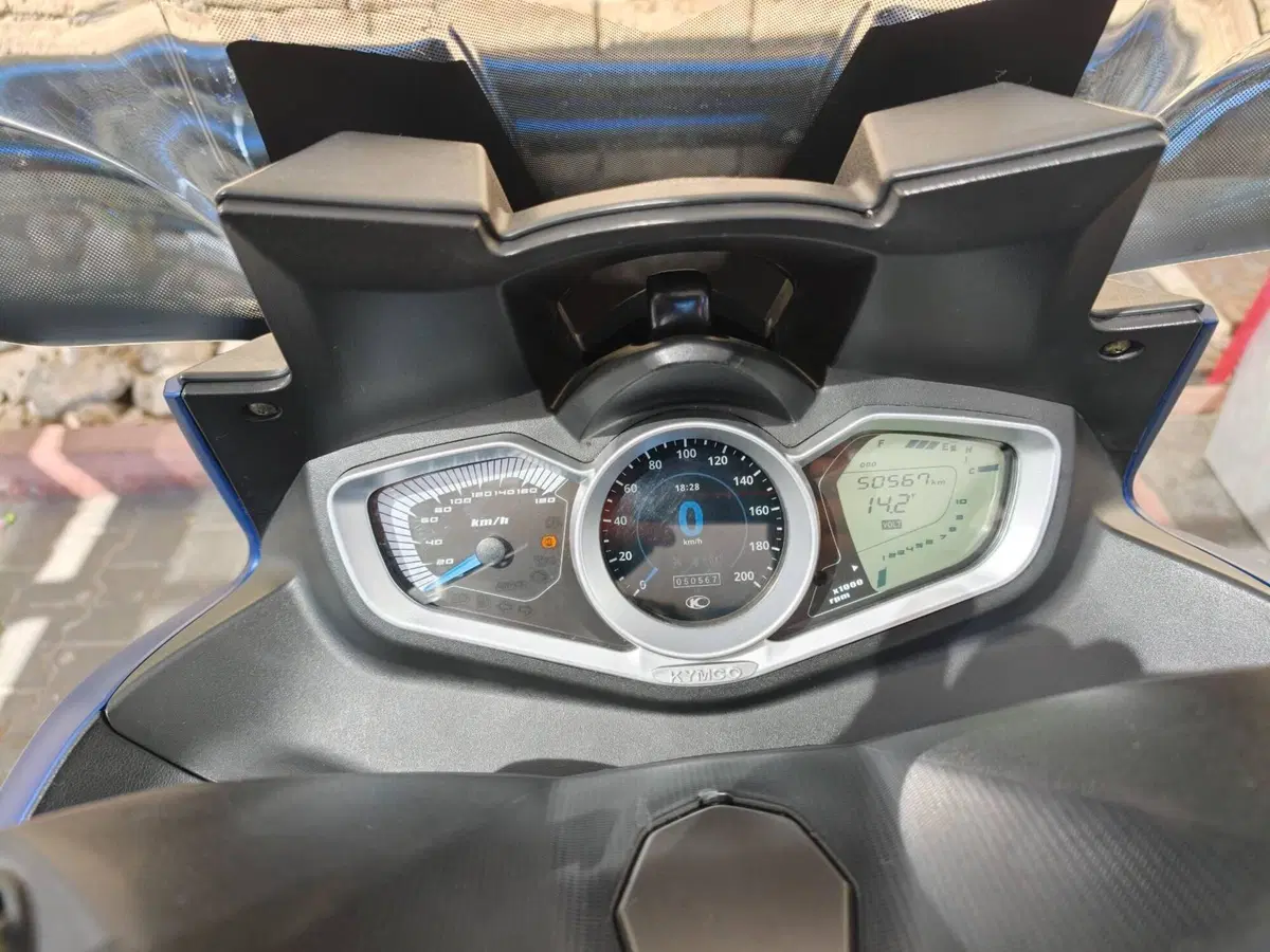 Kymco Xciting 400i S ABS (2019 - 20) (5)