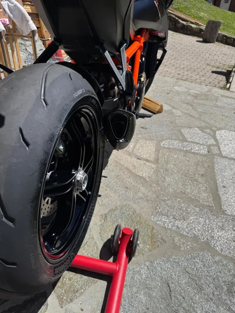 KTM 1390 Super Duke R EVO (2024 - 26) (2)