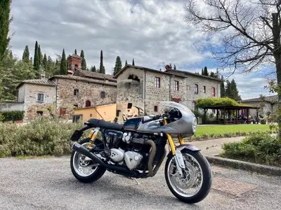 Triumph Thruxton 1200 R (2016) usata