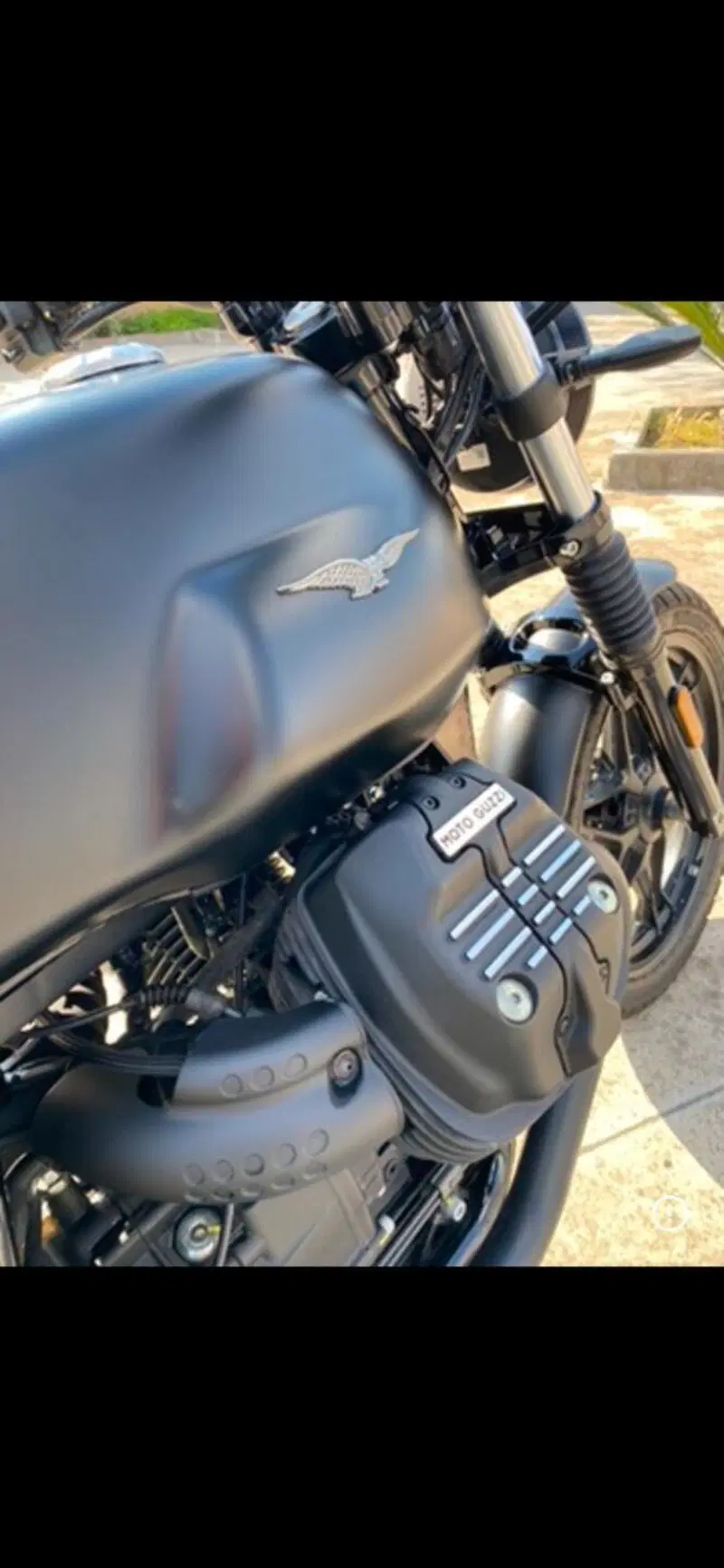 Moto Guzzi V7 III Stone Night Pack (2019 - 20) (3)
