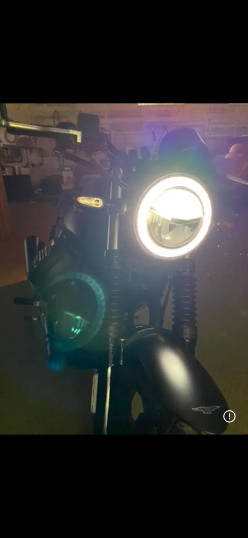 Moto Guzzi V7 III Stone Night Pack (2019 - 20) (6)