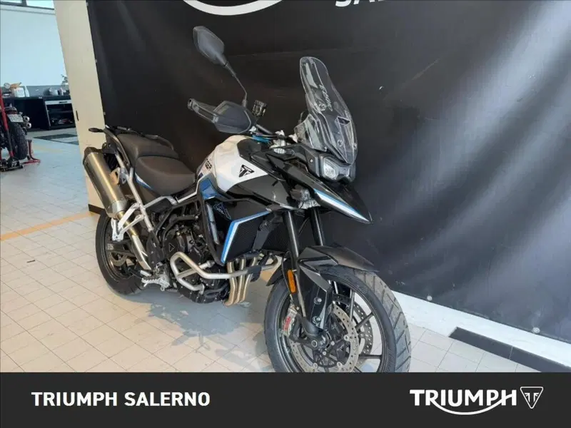Triumph Tiger 900 Alpine Special Edition (2026) (3)