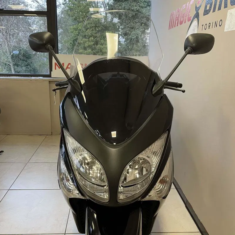 Yamaha T-Max 500 (2008 - 12) (4)