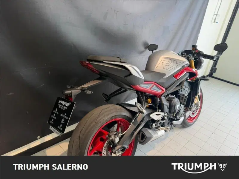 Triumph Street Triple 765 RX (2026) (3)