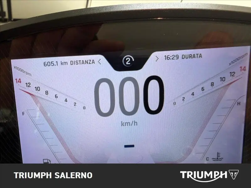 Triumph Street Triple 765 RX (2026) (8)