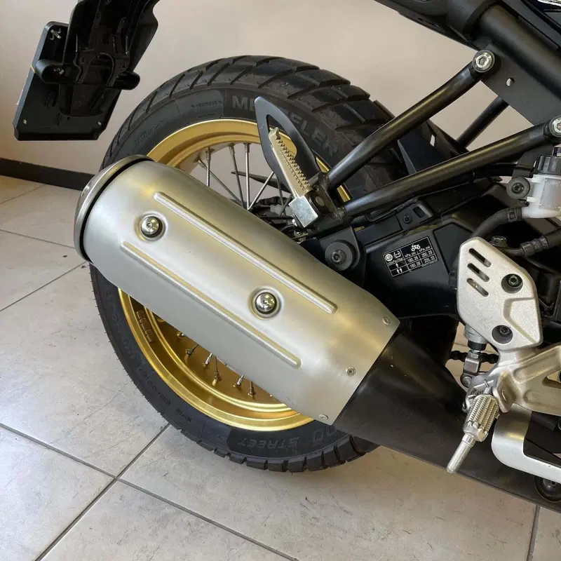 Yamaha XSR 125 Legacy (2022 - 24) (5)