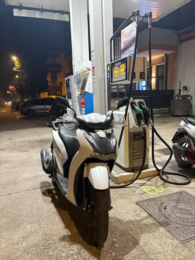 Honda SH 125i Sport (2024 - 25) usata