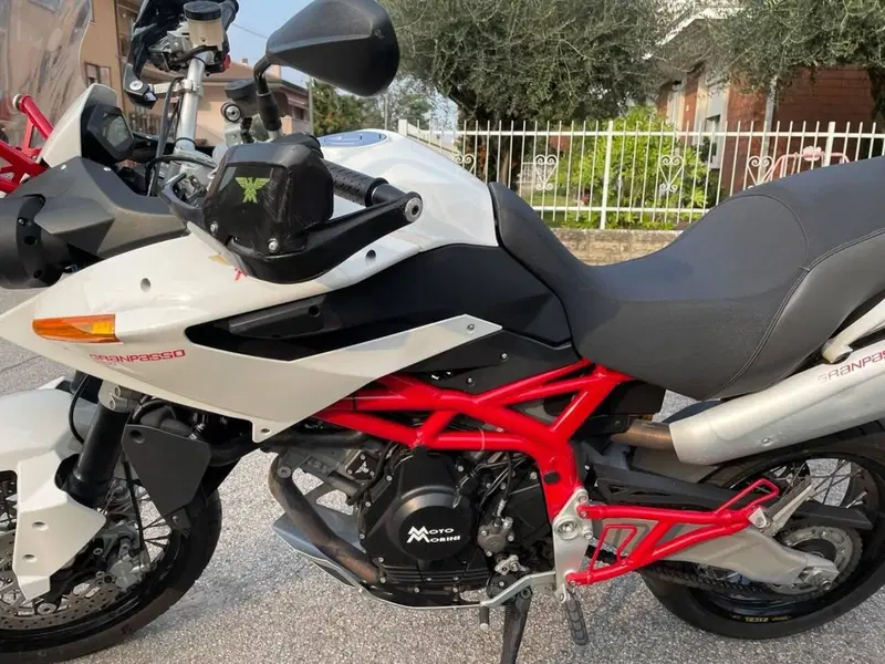 Moto Morini Granpasso 1200 (2008 - 11) (3)
