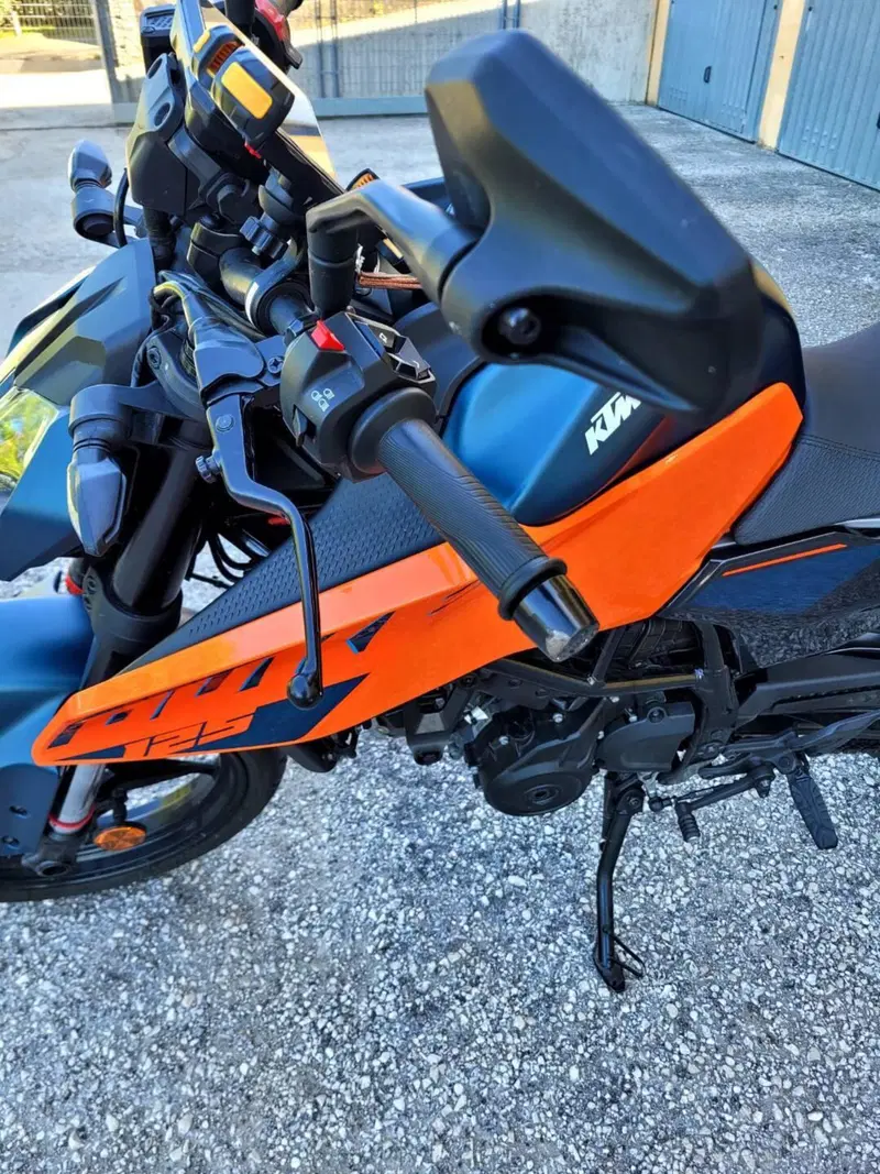 KTM 125 Duke (2024 - 25) (8)