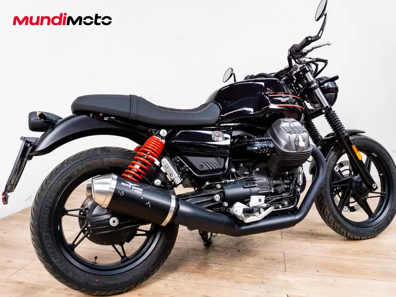 Moto Guzzi V7 850 Stone Special Abs (2021) (3)