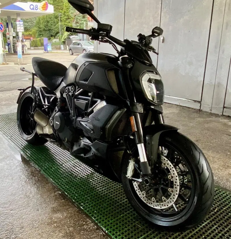 Ducati Diavel 1260 (2021 - 22) (3)