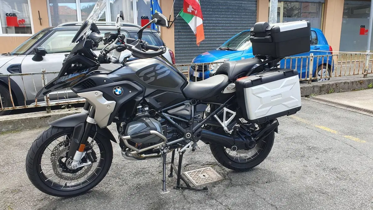 Bmw R 1250 GS (2021 - 24) (2)