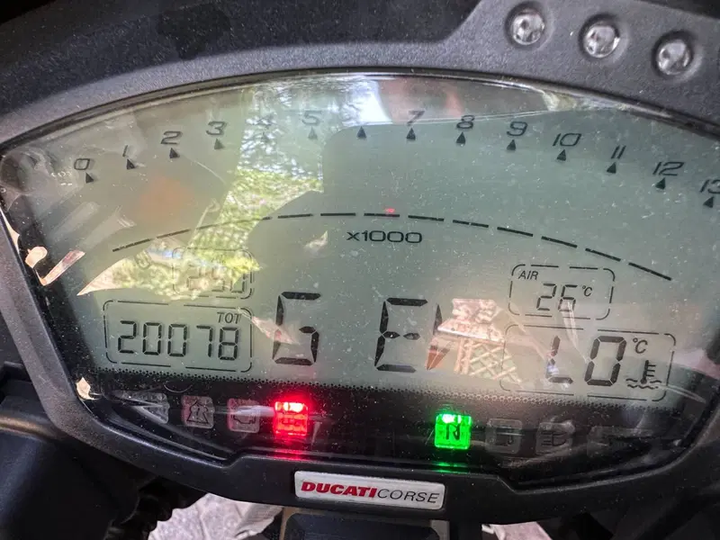 Ducati 1098 (2006 - 09) (7)