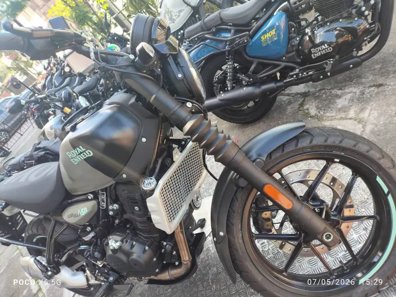 Royal Enfield Guerrilla 450 (2024 - 26) (4)