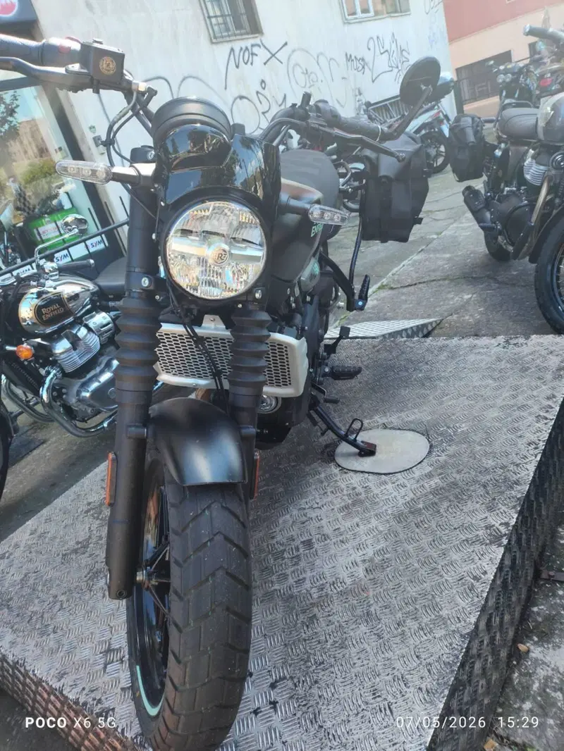 Royal Enfield Guerrilla 450 (2024 - 26) (6)
