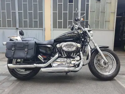Harley-Davidson 1200 Custom (2007 - 13) - XL 1200C usata