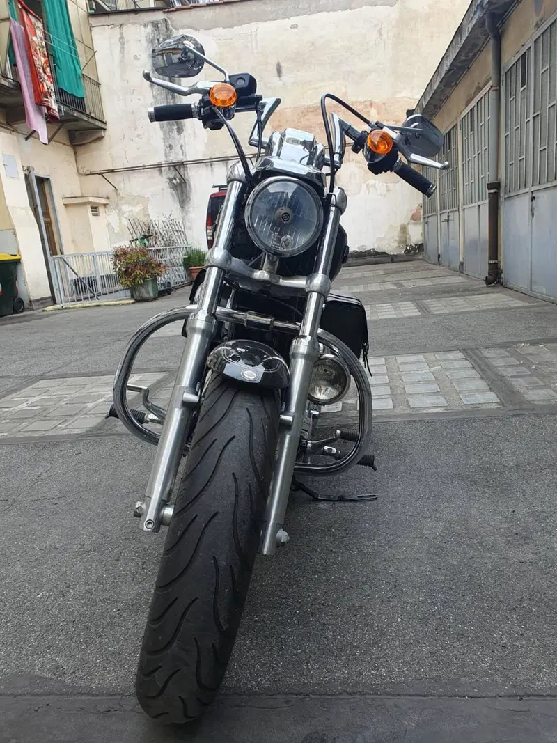 Harley-Davidson 1200 Custom (2007 - 13) - XL 1200C (2)