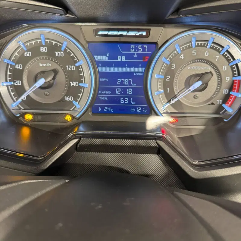 Honda Forza 350 (2022 - 24) (4)