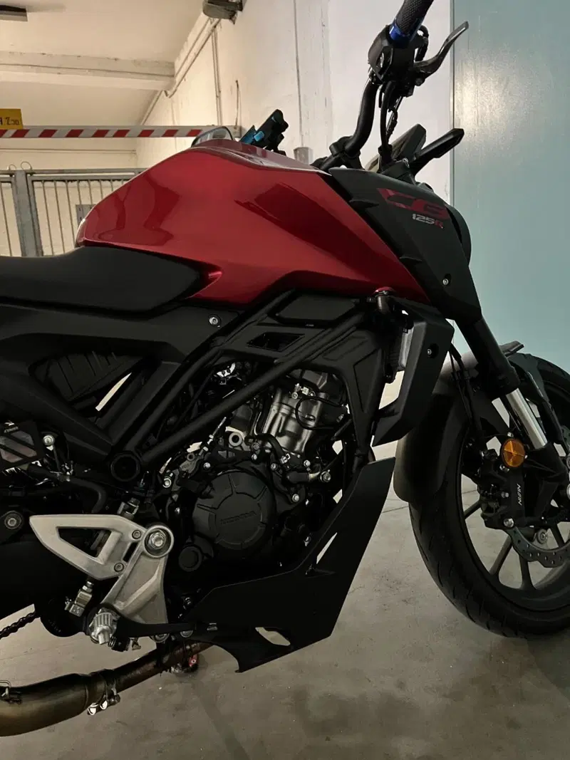 Honda CB 125 R (2024 - 26) (6)