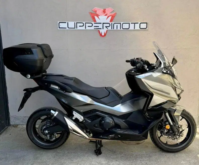 Honda Forza 750 (2025 - 26)