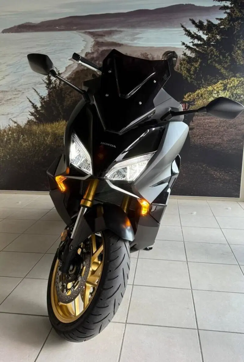 Honda Forza 750 DCT Special Edition (2024) (2)