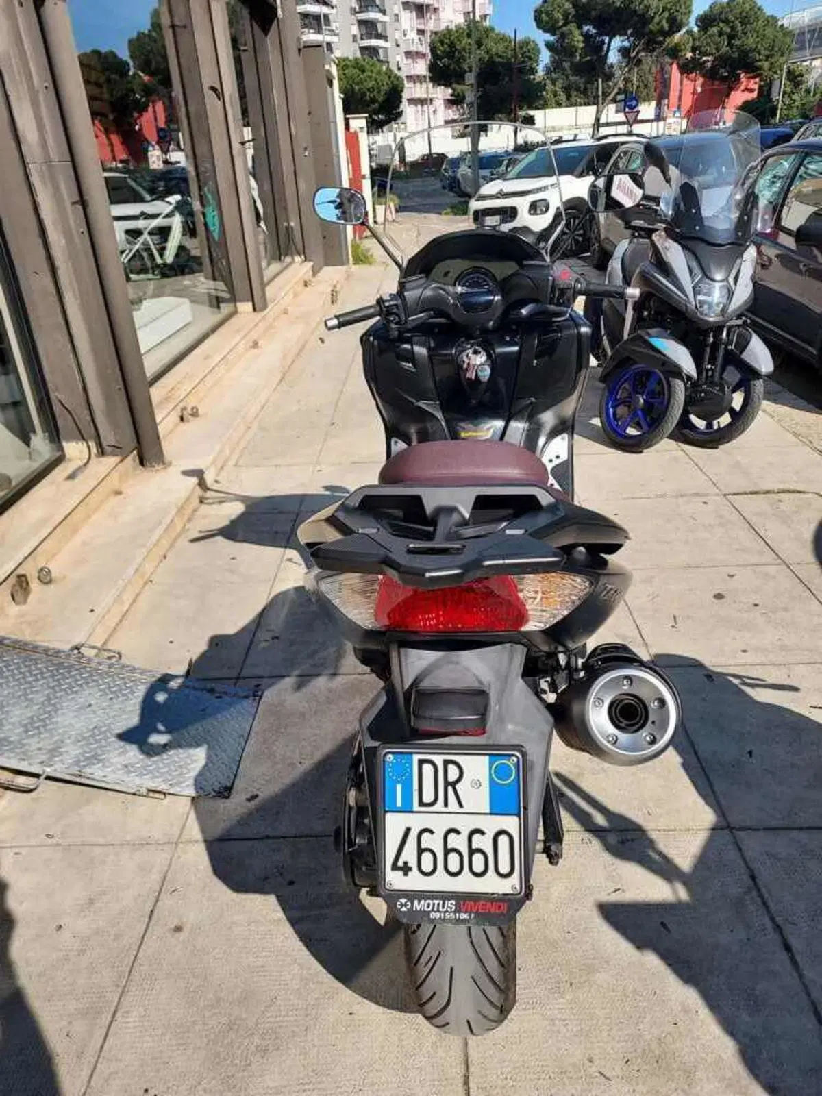 Yamaha T-Max 500 Tech Max (2011 - 13) (5)