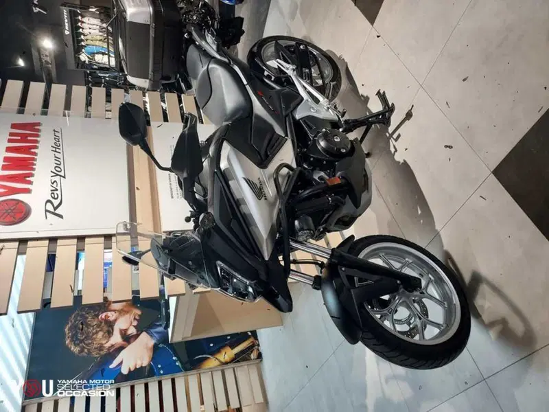 Honda NC 750 X DCT ABS Travel Edition (2016 -17) (2)
