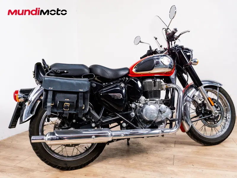 Royal Enfield Classic 350 (2021 - 26) (3)