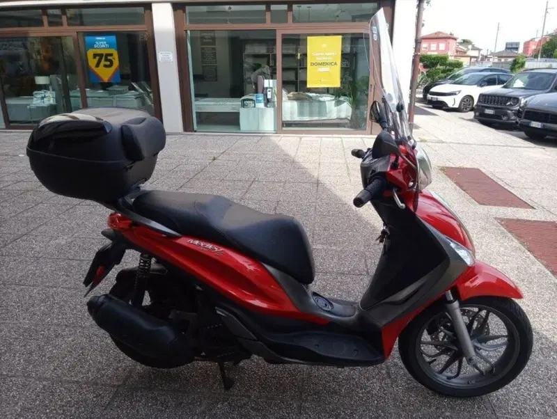 Piaggio Medley 150 S ABS (2016 - 19) (5)