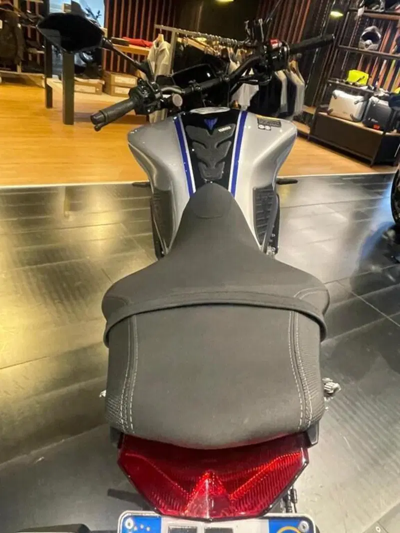 Yamaha MT-09 SP (2021 - 23) (9)