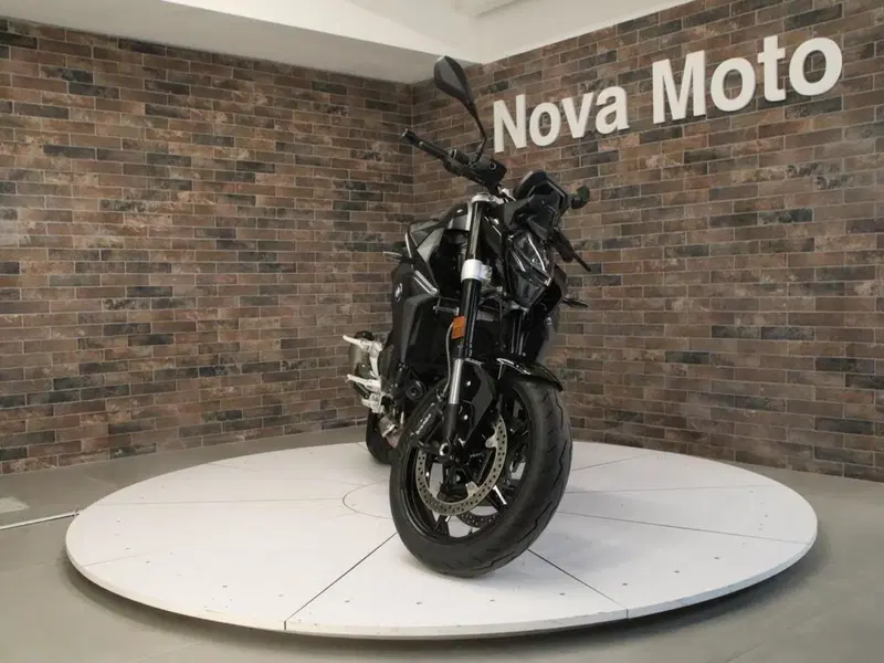 Bmw F 900 R (2025 - 26) (4)