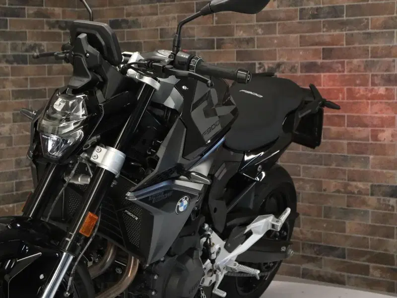 Bmw F 900 R (2025 - 26) (15)