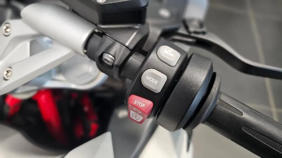 Bmw R 1200 RS (2015 - 16) (6)