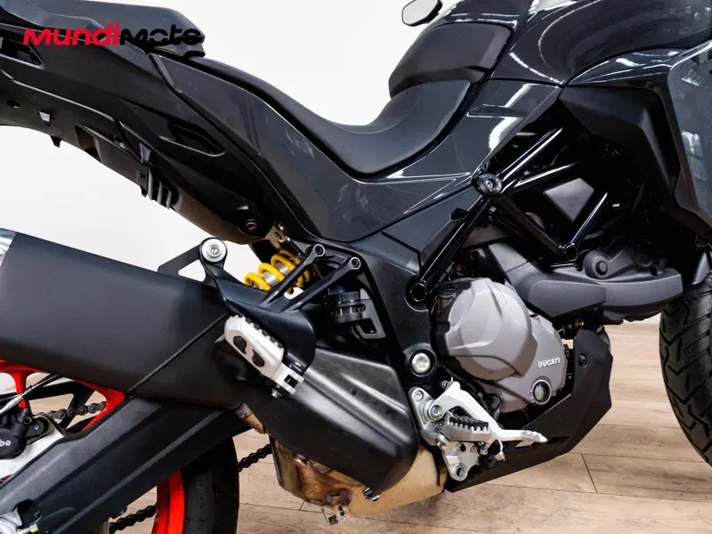 Ducati Multistrada V2 S (2022 - 24) (4)