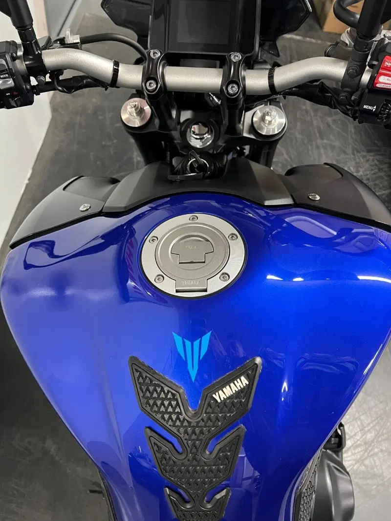 Yamaha MT-09 (2024 - 26) (9)