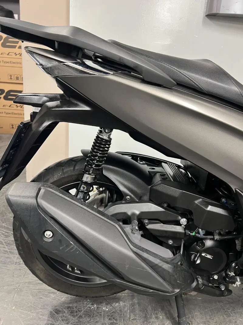 Honda SH 350 (2021 - 24) (5)
