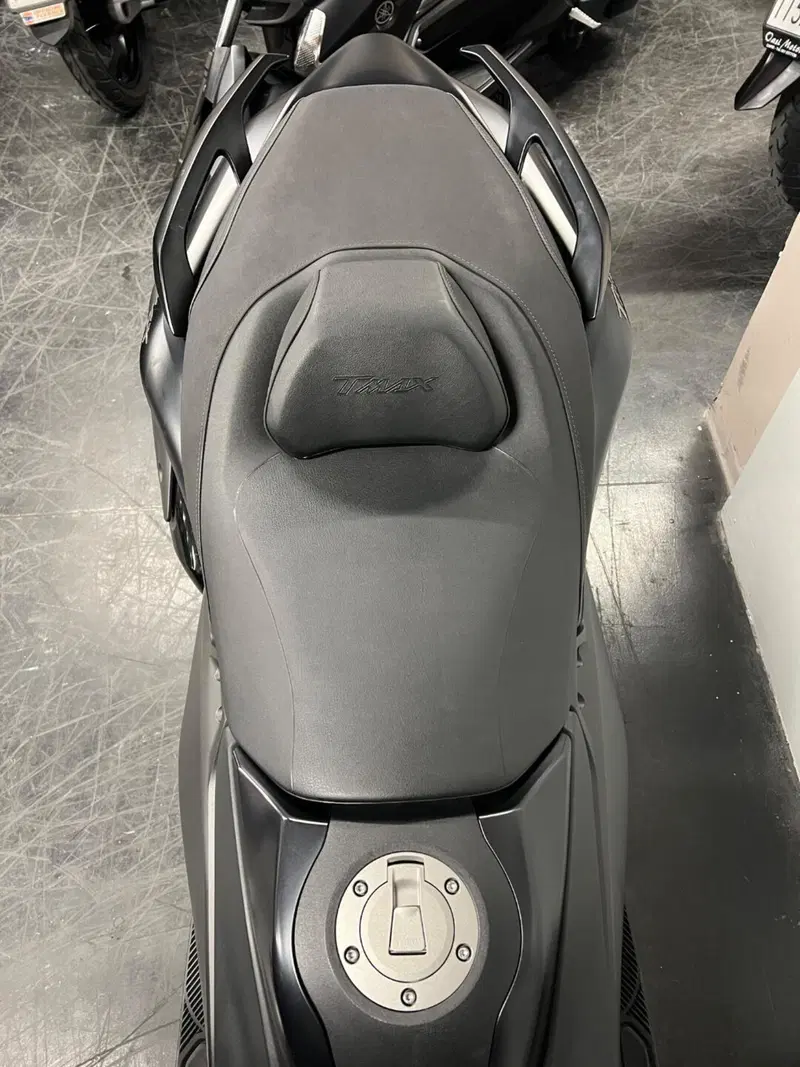 Yamaha T-Max 560 (2025 - 26) (6)