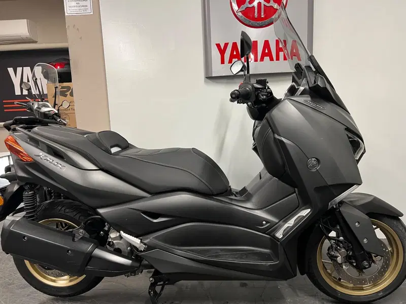Yamaha X-Max 300 Tech Max (2020)