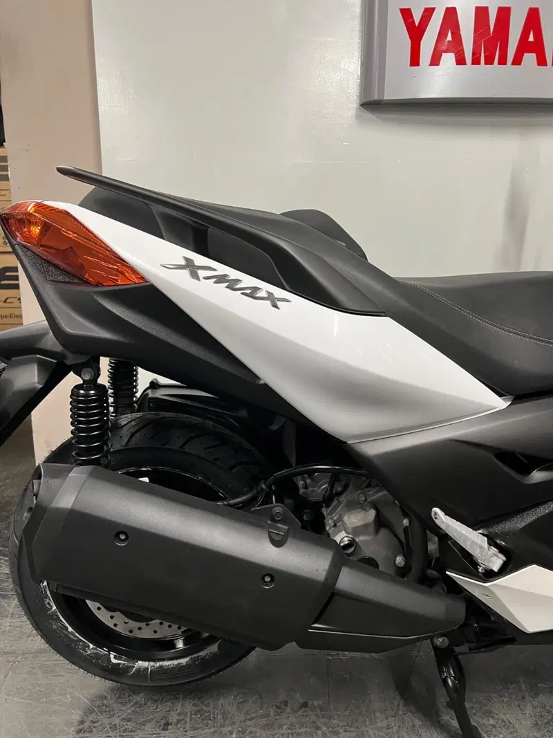 Yamaha X-Max 300 ABS (2017 - 20) (5)