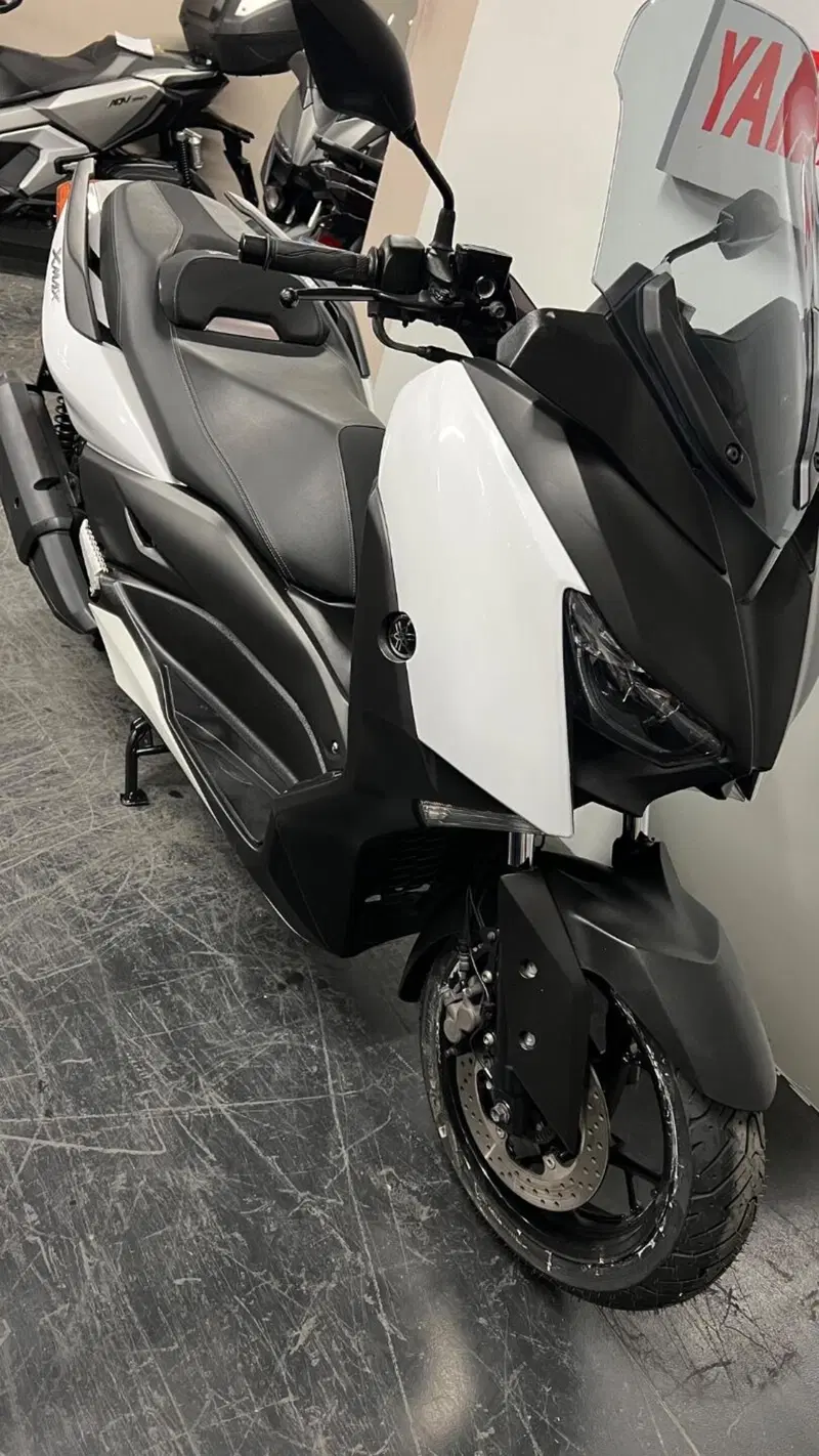 Yamaha X-Max 300 ABS (2017 - 20) (10)