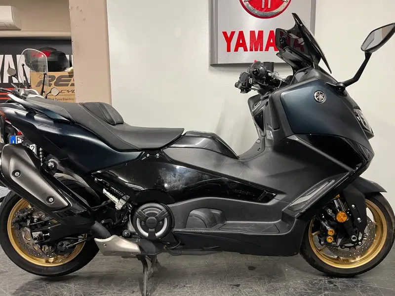 Yamaha T-Max 560 Tech Max (2022 - 24)