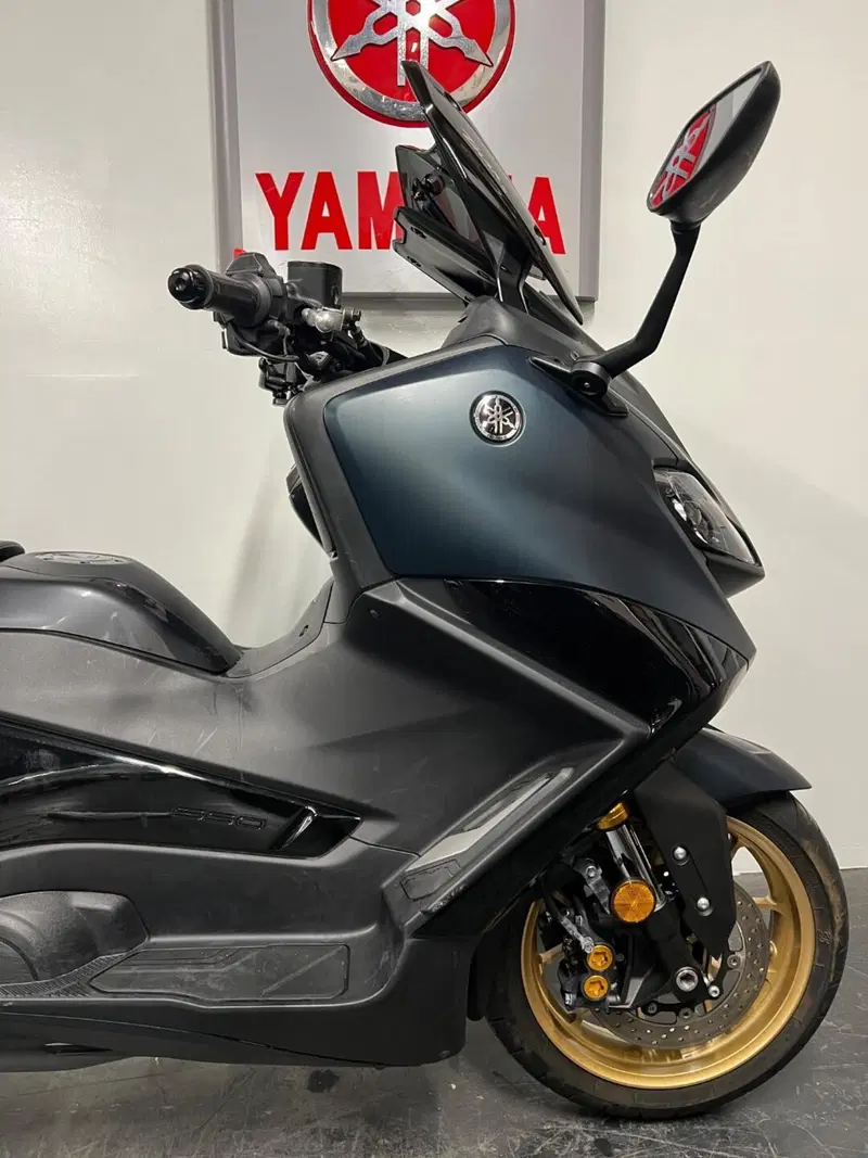 Yamaha T-Max 560 Tech Max (2022 - 24) (6)