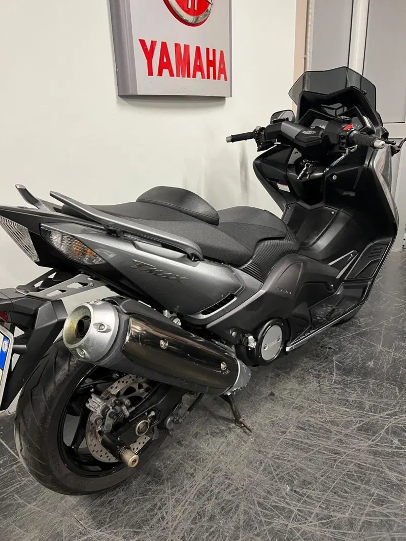 Yamaha T-Max 530 (2012 - 14) (4)