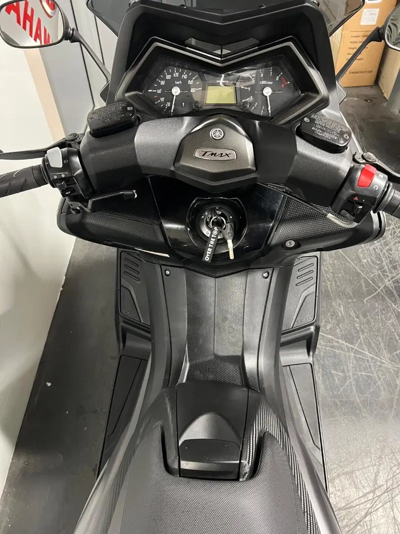 Yamaha T-Max 530 (2012 - 14) (8)