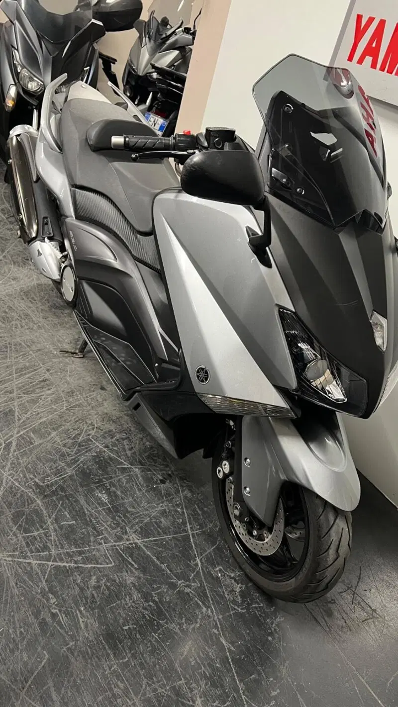 Yamaha T-Max 530 (2012 - 14) (10)