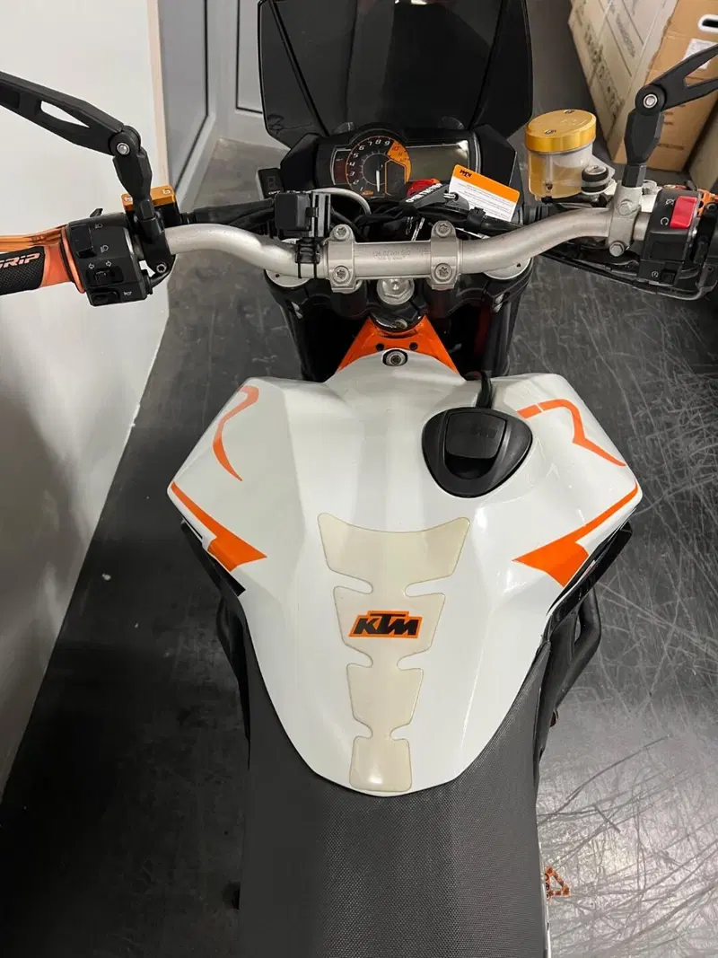 KTM 990 Supermoto T ABS (2011 - 13) (8)